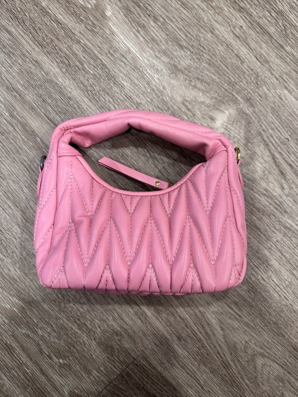 Miu Miu Pink Quilted Leather Shoulder Bag - Picture 2 of 4